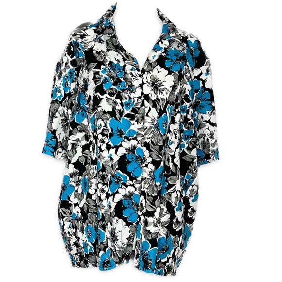 Fair Set Button Up T-Shirt - Picture 1 of 10